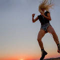 Леди Гага снялась в видео на песню «Perfect illusion» в пустыне